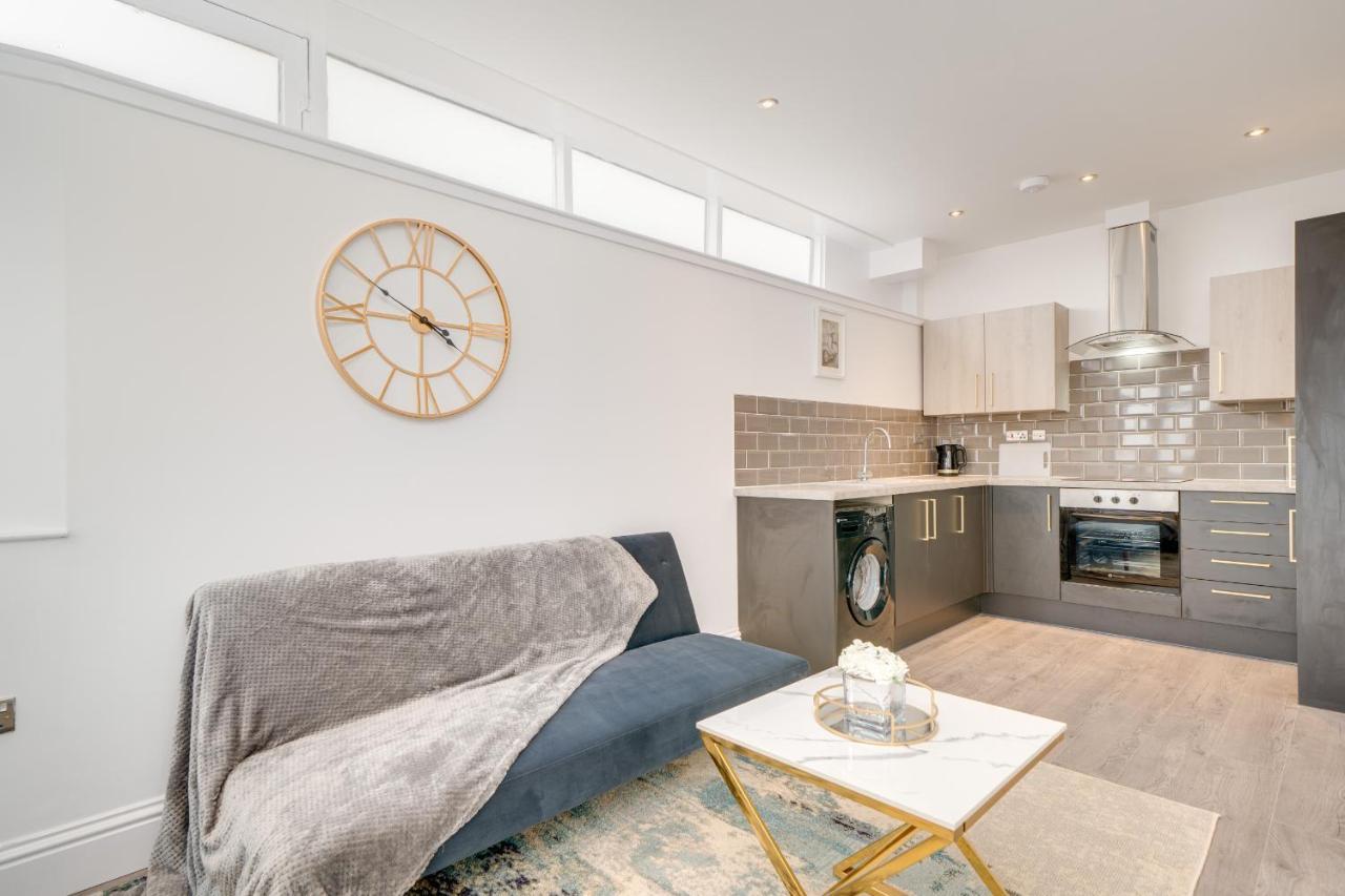 Town House Apartments Wakefield Exterior foto